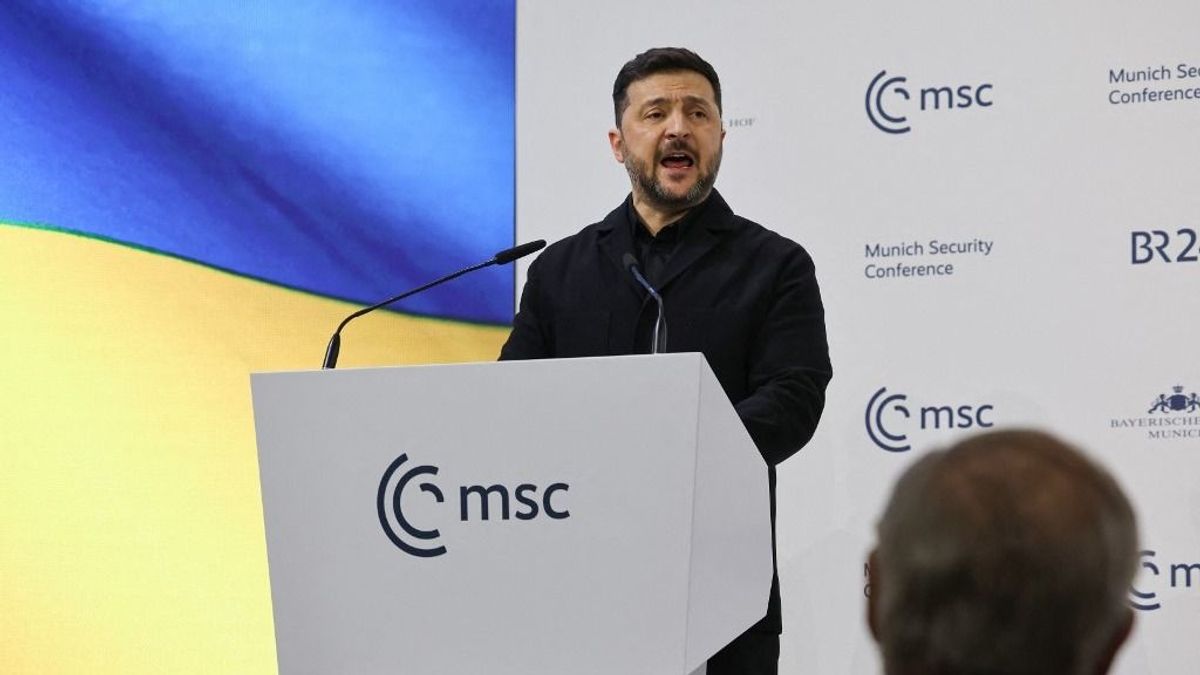 Zelenszkij Münchenben: Szembeszállhatunk Oroszországgal