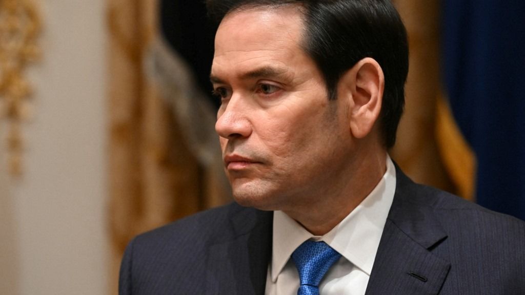 Budapesti látogatása során Marco Rubio magyar tisztviselőkkel találkozott