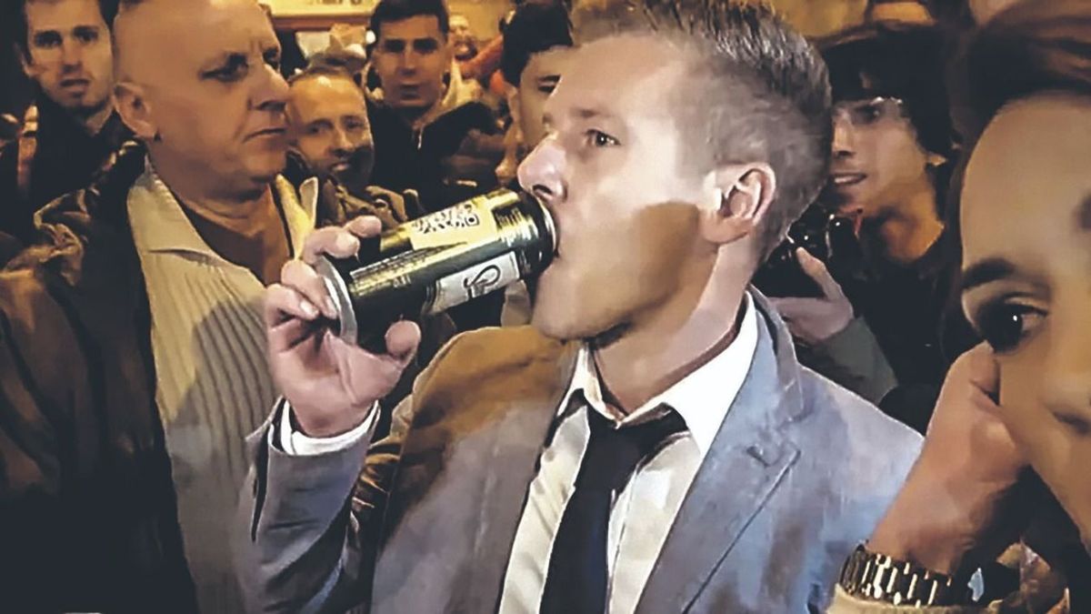 Magyar Péter Nagy Lebowsky párhuzamok