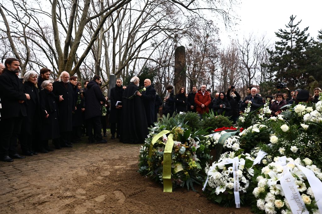 Tarr Béla temetése