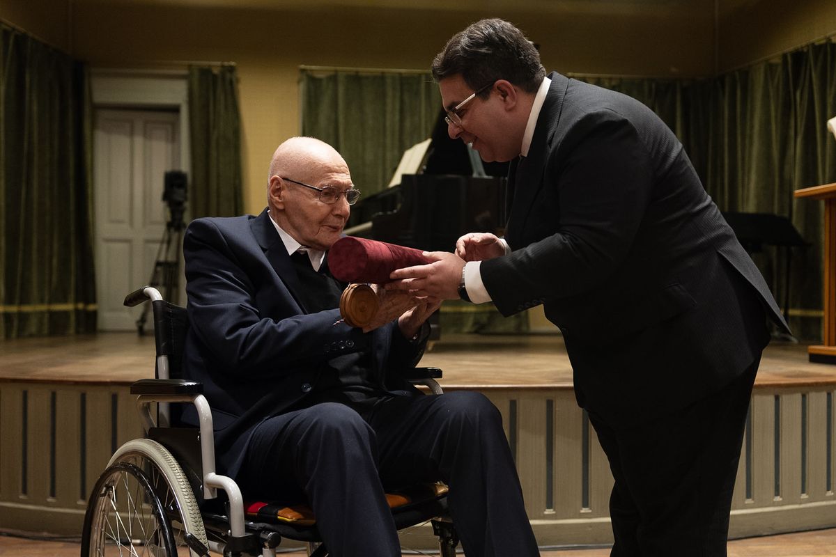 Kurtág György zeneakadémiai díszdoktorrá avatása