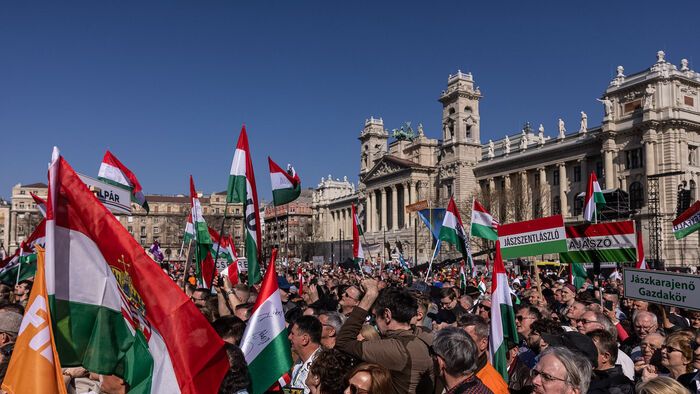 Kossuth tér március 15.