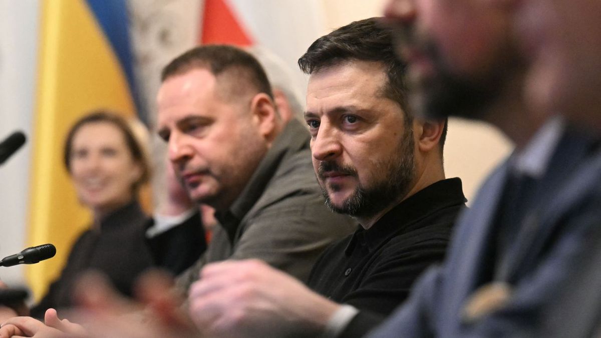 Kinek vittek az ukrán pénzszállítók hazánkon keresztül két hónap alatt 480 milliárd forintnyi vagyont?