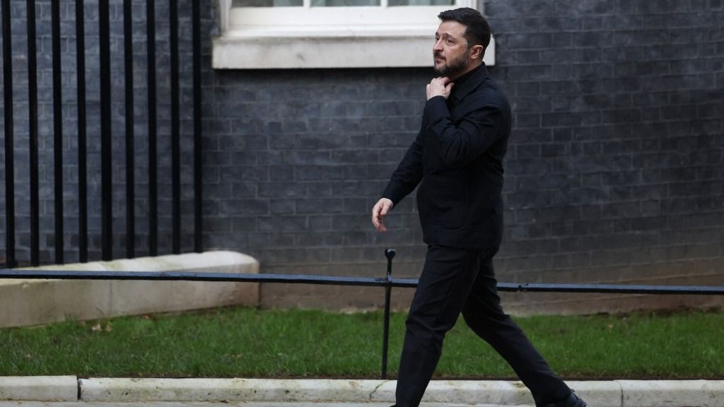 Zelenszkij kétségbeesetten keresi fel európai támogatóit