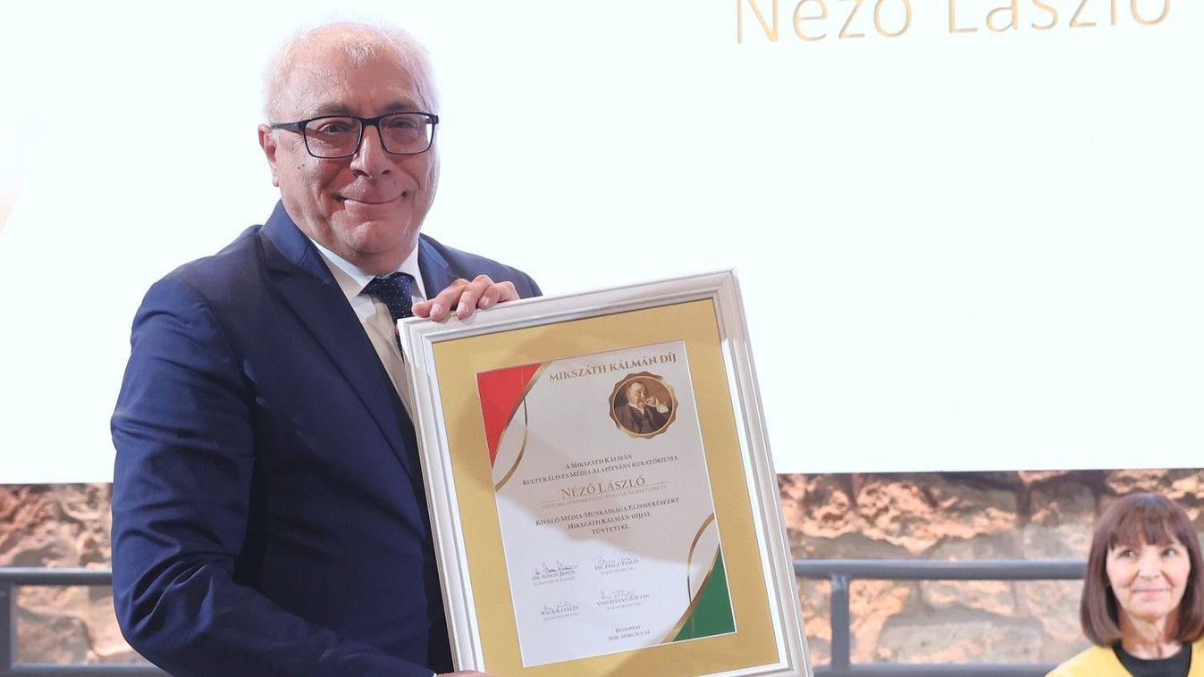 Idén lapunk főszerkesztője, Néző László is Mikszáth Kálmán-díjatkapott.