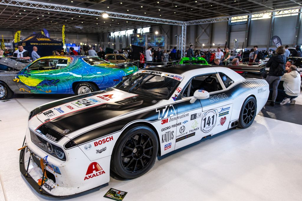 Autó, motor és Tuning Show AMTS