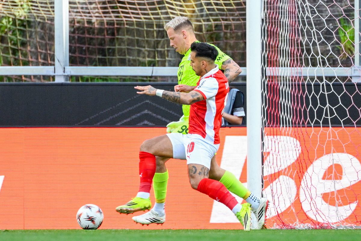 A belépő, amikor Gróf Dávid megsérült az FTC színeiben