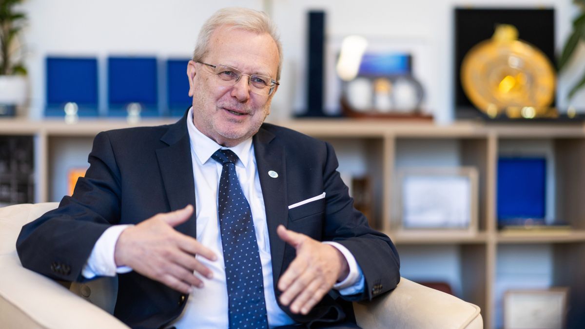  Élvonalba tart a magyar tudomány