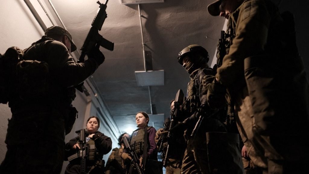 Később egy Lemberg megyei, Javorszkij járásban lévő kiképzőtáborba vitték