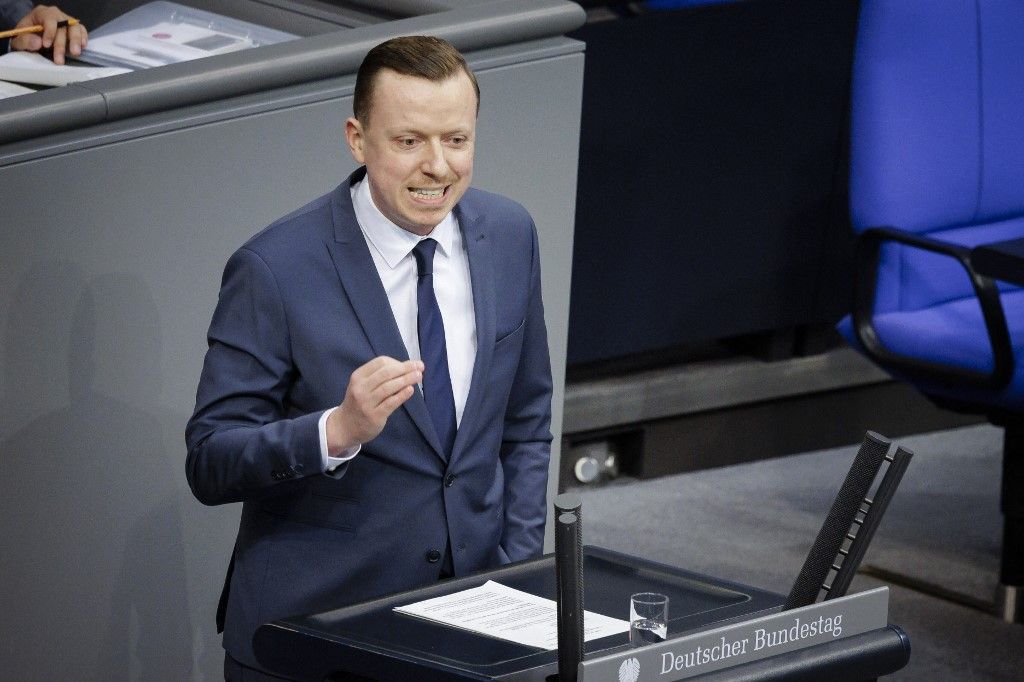 Adis Ahmetovic, SPD Member of Parliament, speaks in the Bundestag. Berlin, May 23, 2025. (Photo by Thomas Trutschel / Photothek Media Lab / dpa Picture-Alliance via AFP)