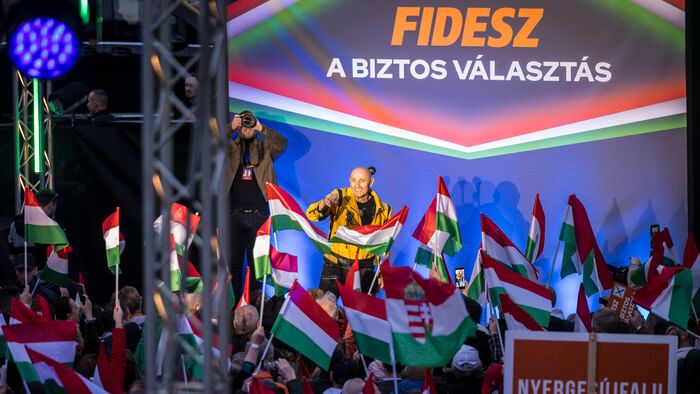 Orbán Viktor országjárás Esztergom
kampány
választás
Pataky Attila