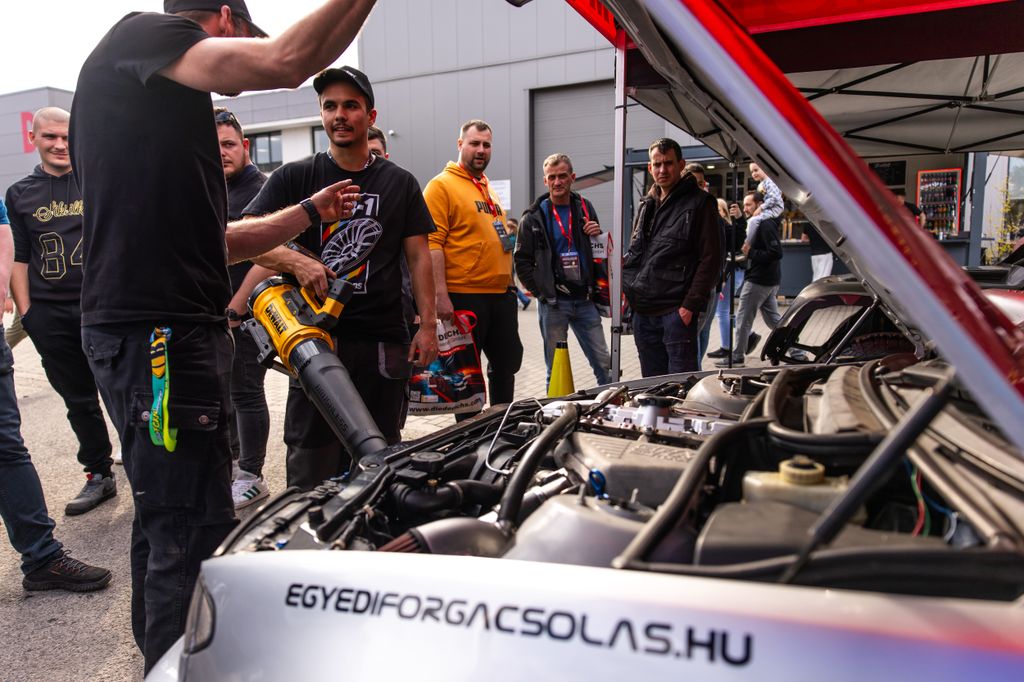 Autó, motor és Tuning Show AMTS