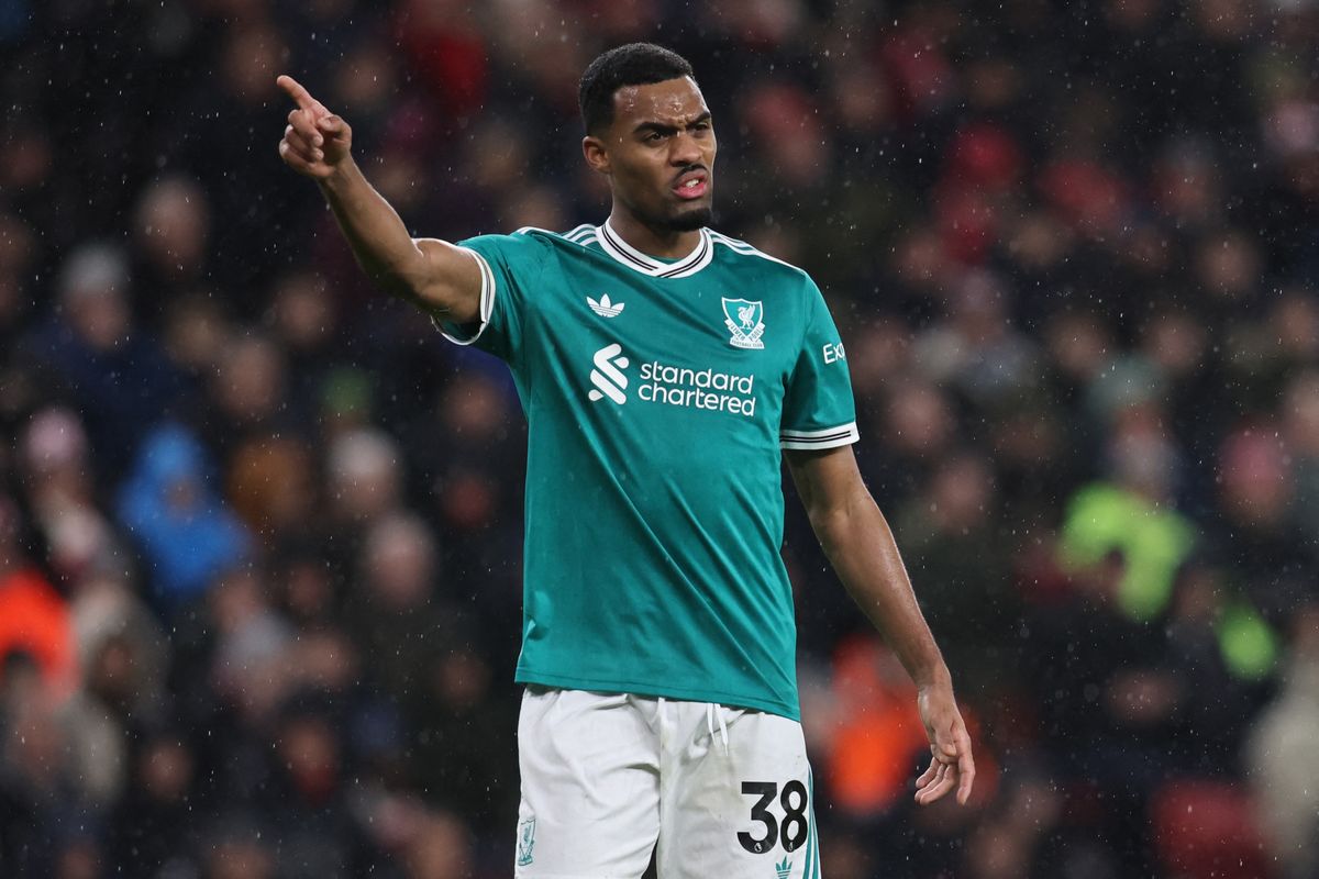 Ryan Gravenberch kirobbanthatatlan a Liverpoolból