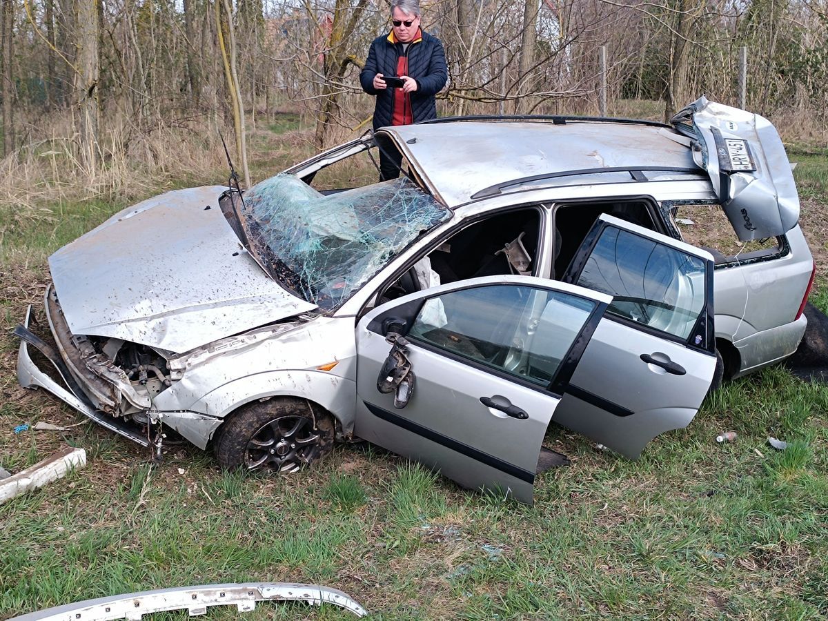 A baleset idején hárman ültek az autóban