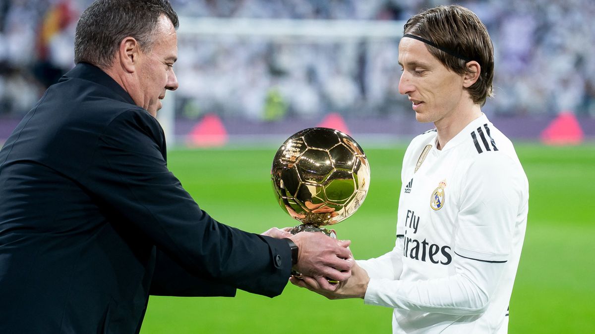 Luka Modric a Real Madrid játékosaként kapta meg az aranylabdát