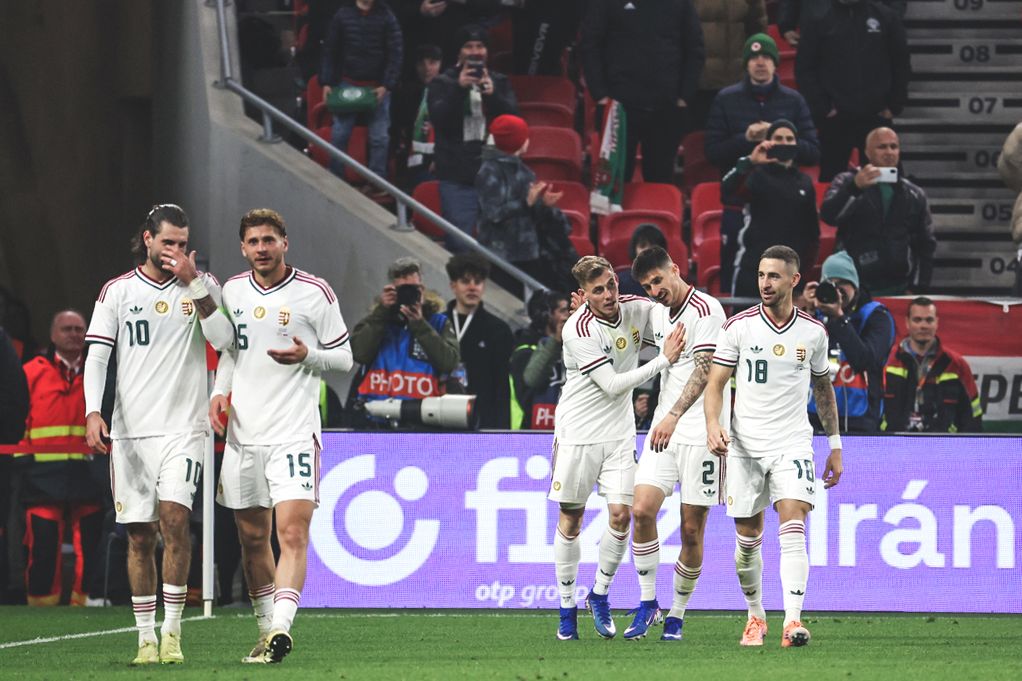 Társai is alaposan megünnepelték Schön Szabolcsot