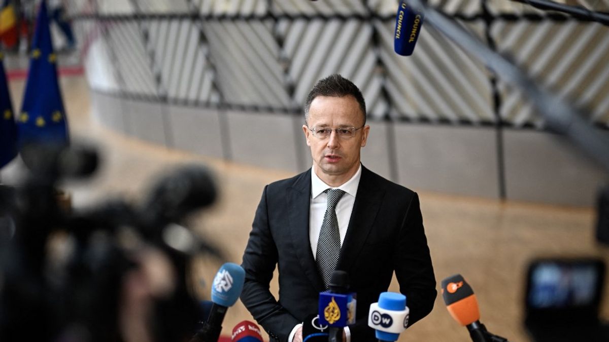 Szijjártó Péter az Igazság órájában, terítéken az iráni háború és Zelenszkij zsarolása