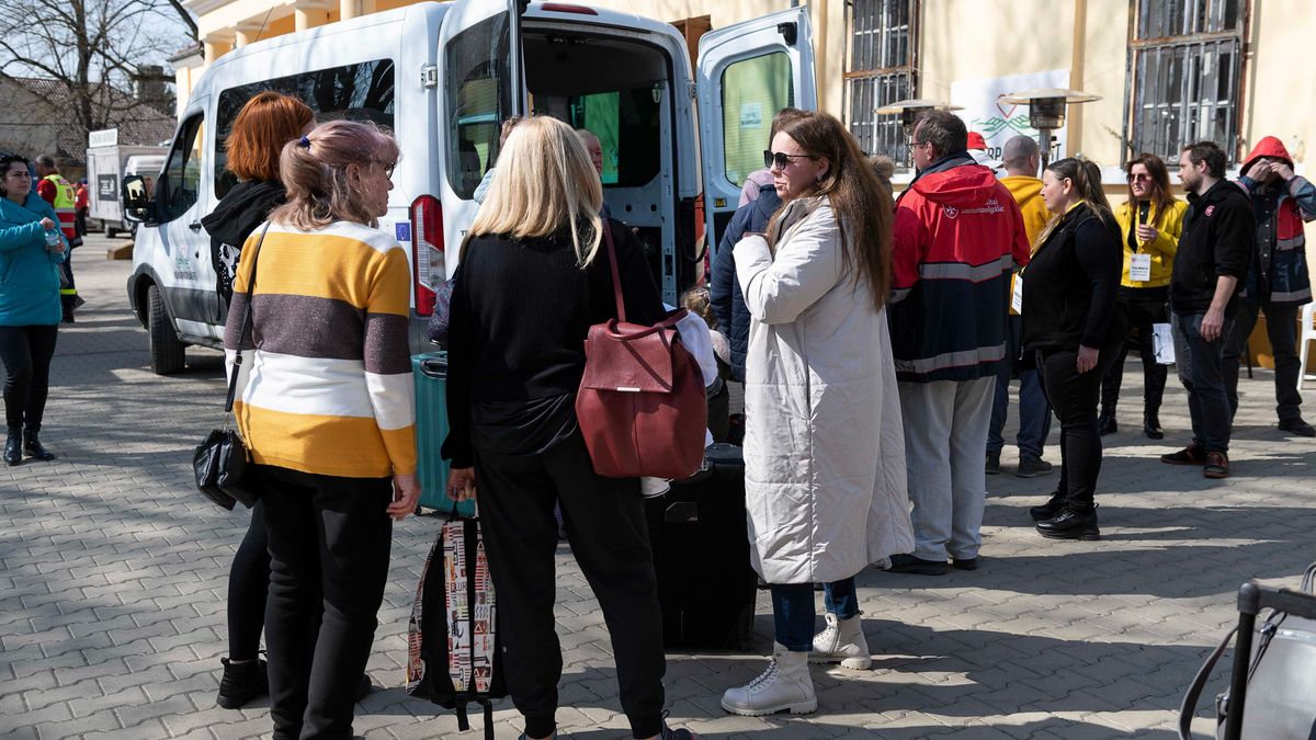 Több százezer Ukrajnából menekültnek segített Magyarország, ez százmilliárd forintba került