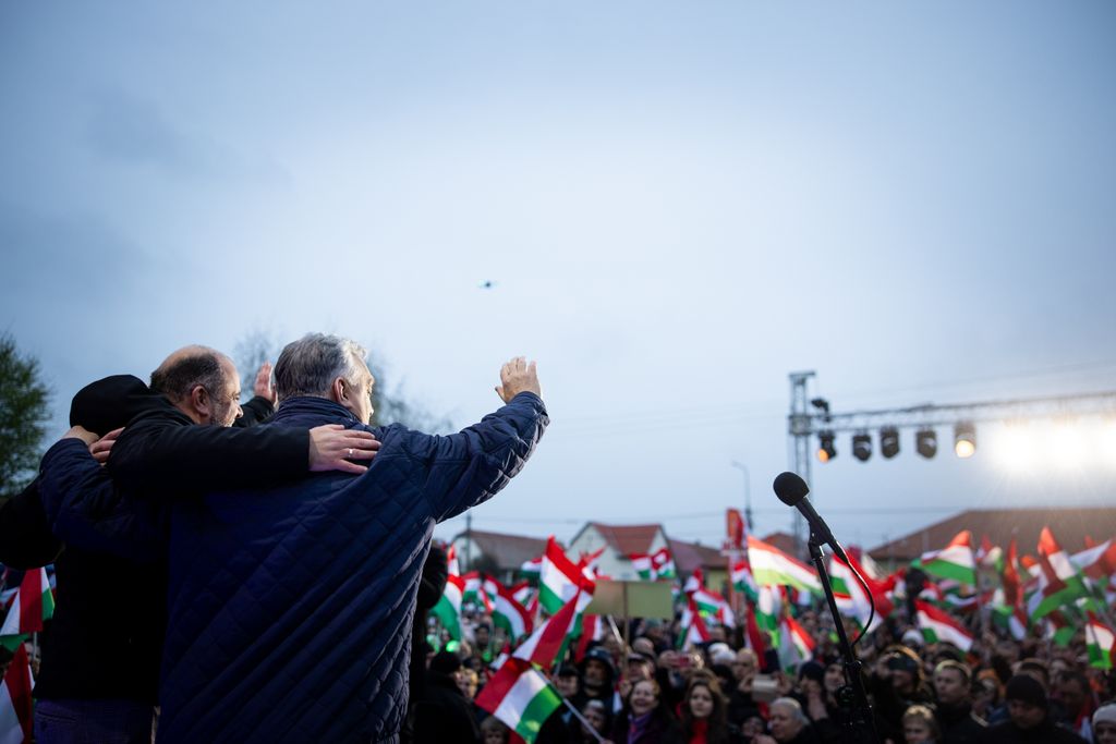 Orbán Viktor országjárás Ócsa
kampány
választás