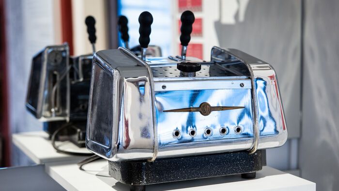 Fő a kávé kiállítás megnyitója