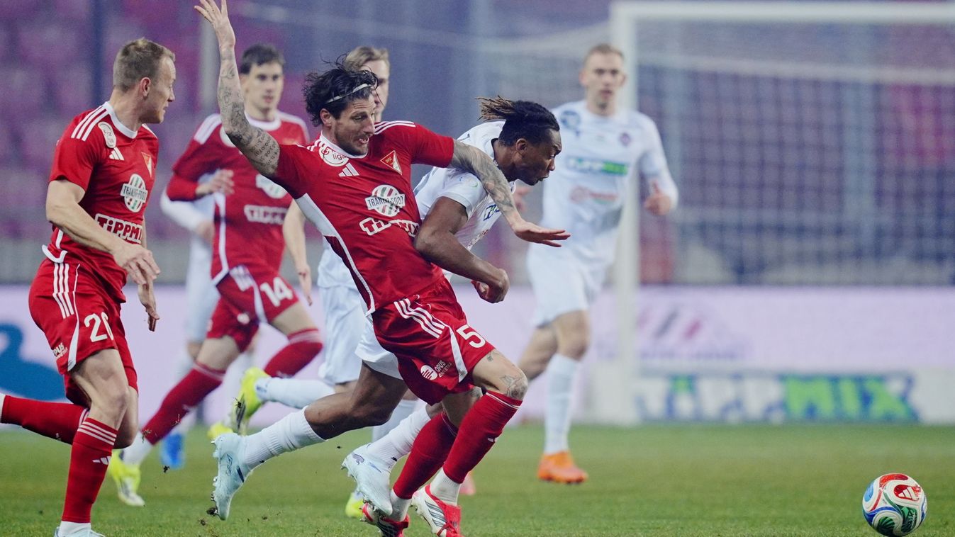 Az idény harmadik keleti rangadóját rendezték, ismét Nagyerdei Stadionban.