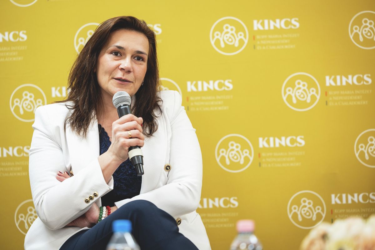 KINCS nőnapi konferencia
