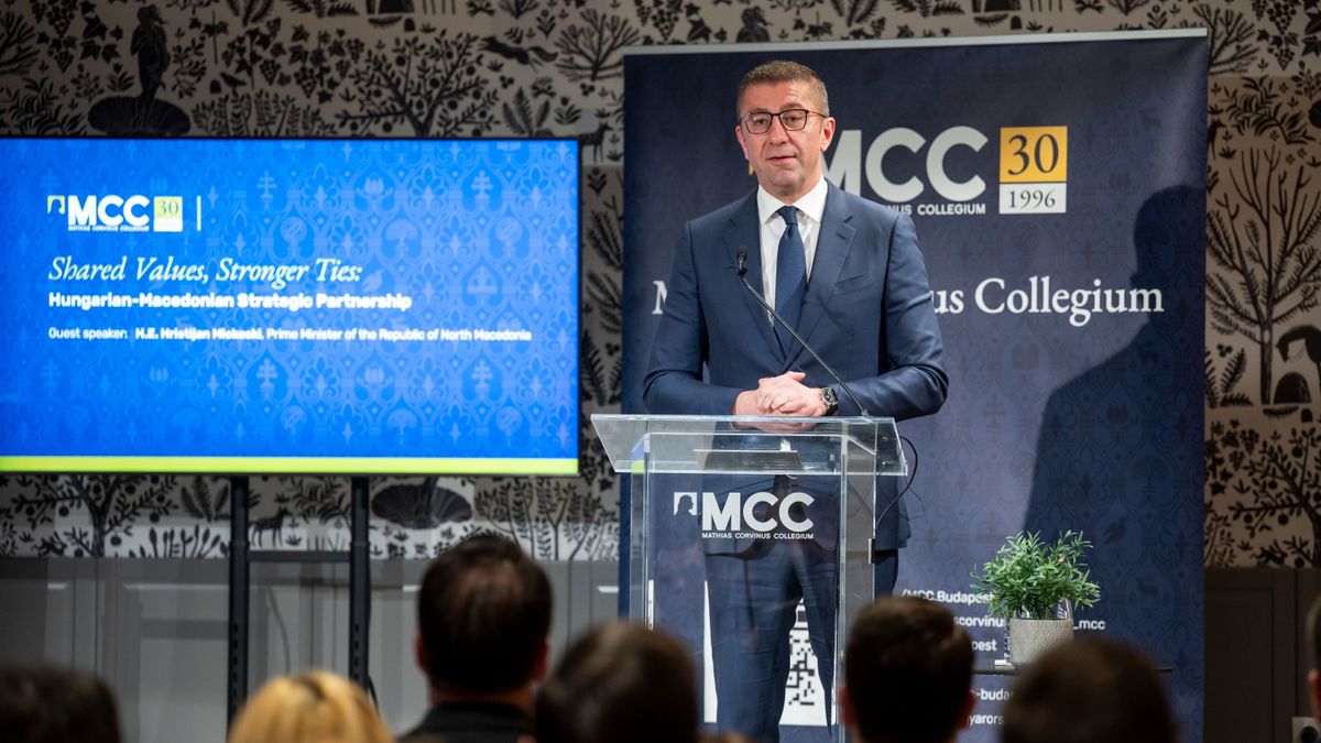 Hrisztijan Mickoszki: Veszélyes időkben tapasztalt vezetőkre van szükség