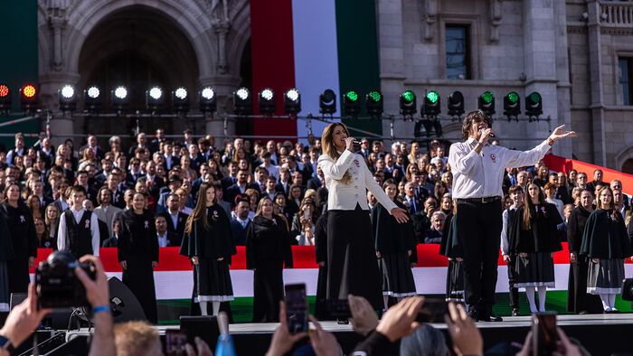 Kossuth tér március 15.