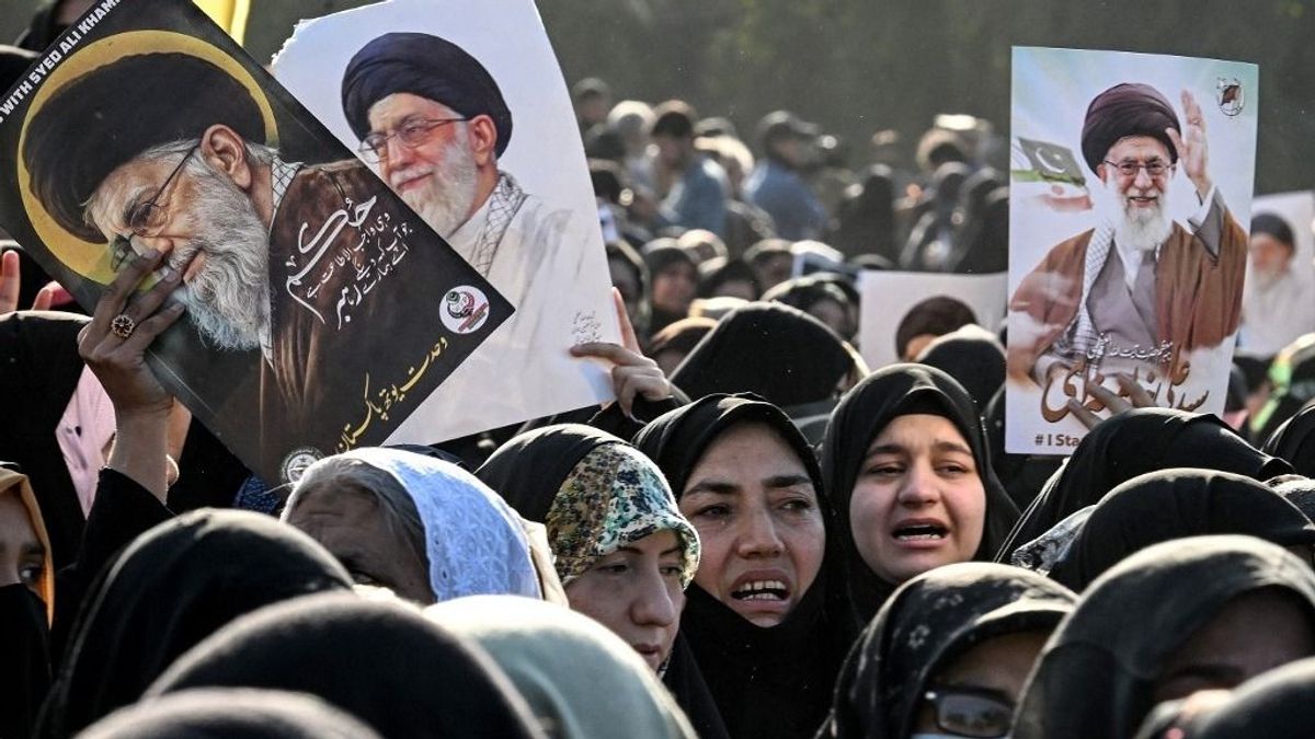 Hamenei halála után rendszerváltás jöhet Iránban?