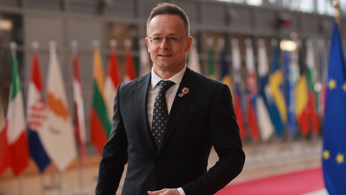 Szijjártó Péter Brüsszelből jelentkezett