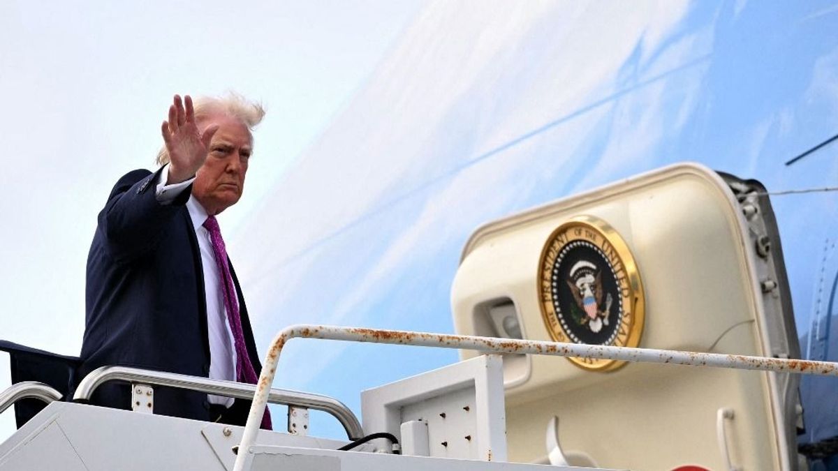 Drón közelítette meg Trump gépét: azonnali védelmi intézkedések történtek
