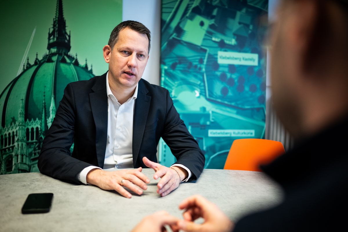 20260310 Budapest
Fülöp Attila, a Belügyminisztérium gondoskodáspolitikáért felelős államtitkára, a budapesti 4-es választókerület fideszes jelöltje.
fotó: Ladóczki Balázs (LB)
MW