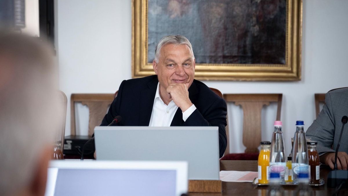 Orbán Viktor beavatott az ünnepi beszédírás titkába + videó