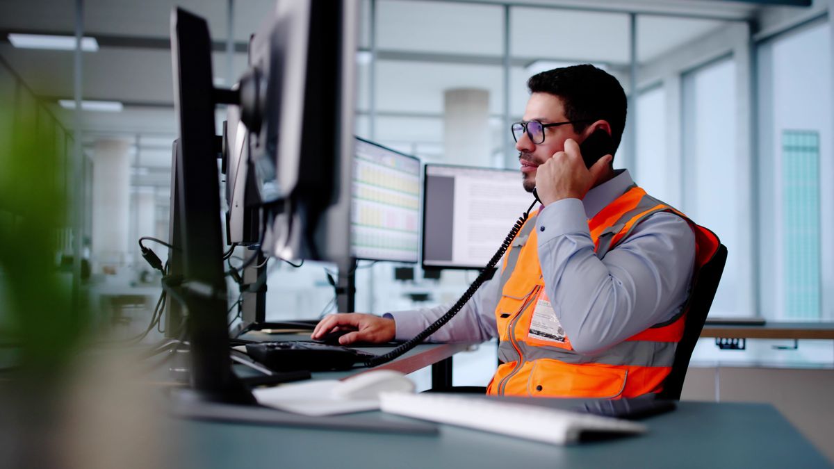 A rendőrség fel van jelentve – a 112-es segélyhívó újabb szürreális gyöngyszemei + videó