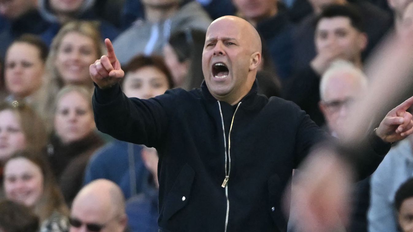 Arne Slot irányításával már tizedszer kapott ki a Liverpool a mostani idényben a Premier League-ben