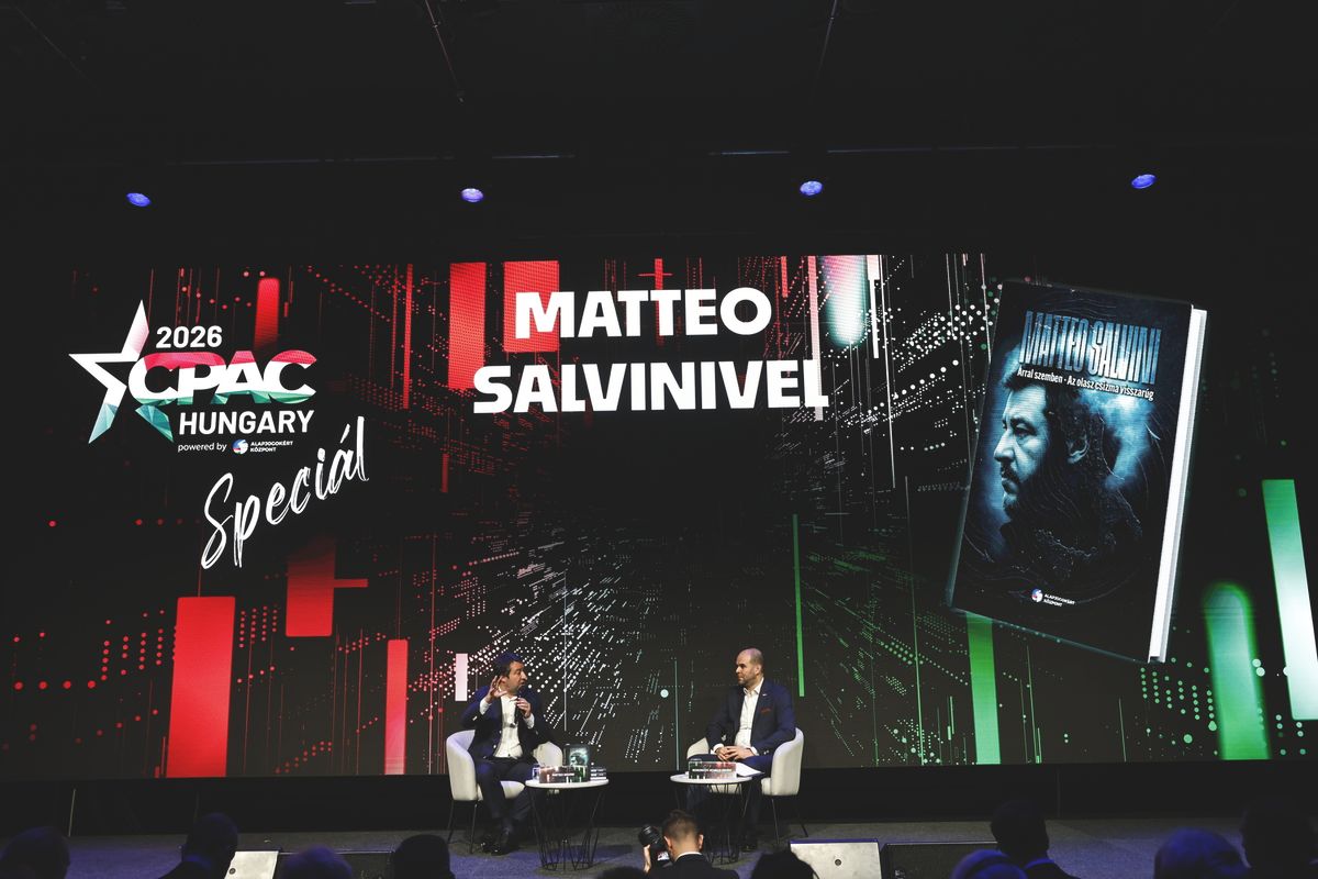 Matteo Salvini is Orbán Viktor mellett áll a háborúellenes koalícióban Fotó: Kurucz Árpád