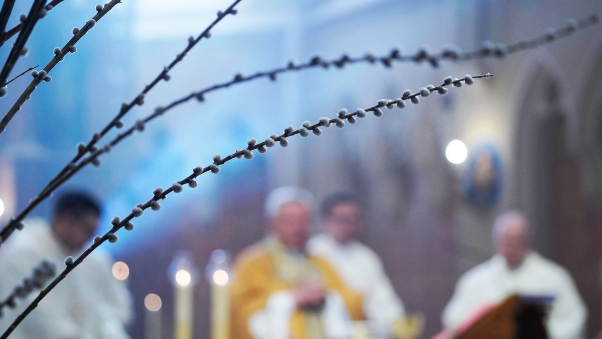 Máris kezdődik a nagyhét, itt a menetrend