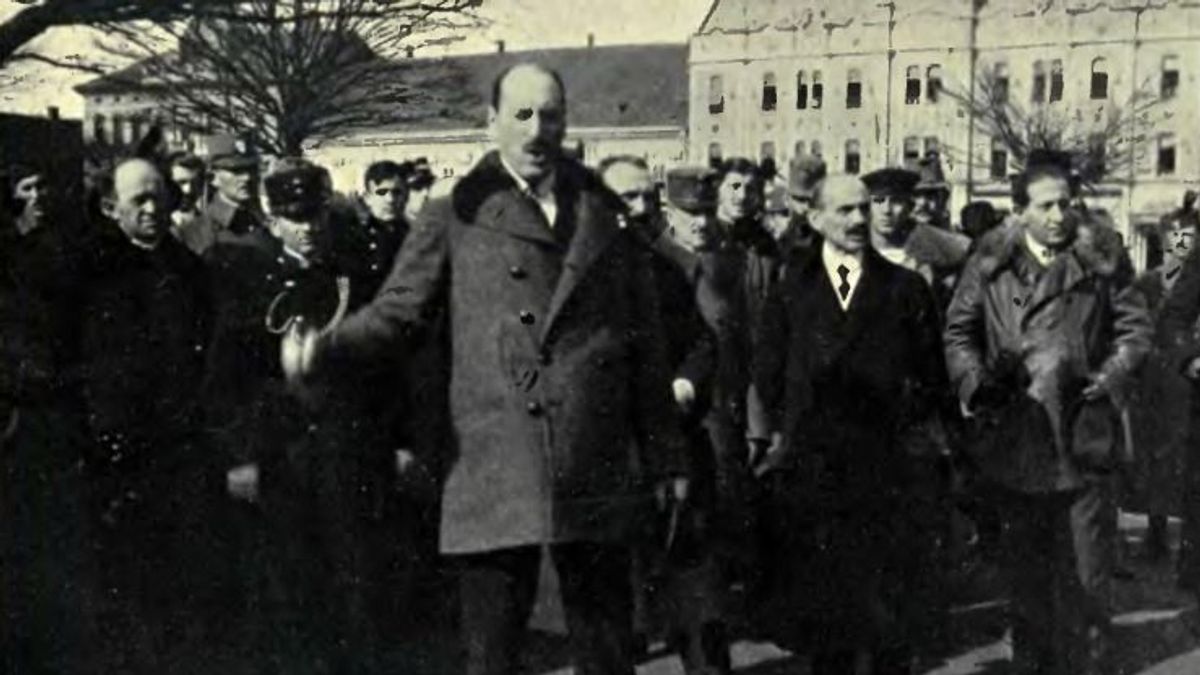 A Gyűjtőből a hatalomba