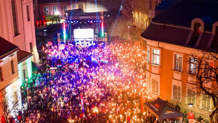 Orbán Viktor országjárás Esztergom
kampány
választás