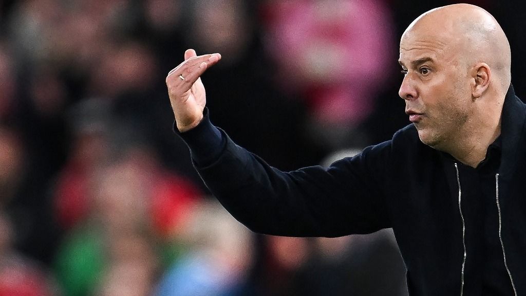 A Liverpool vezetőedzője, Arne Slot ezúttal az FA-kupa negyeddöntőjében készülhet a Manchester City ellen