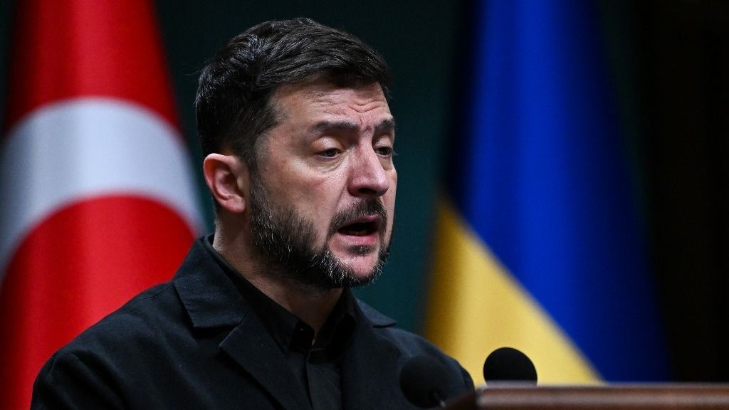 Zelenszkij kijelentette: személy szerint ellenzi az orosz olajszállítás helyreállítását