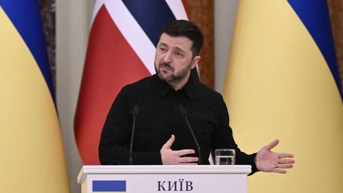 Elnököt játszó balkáni zsaroló