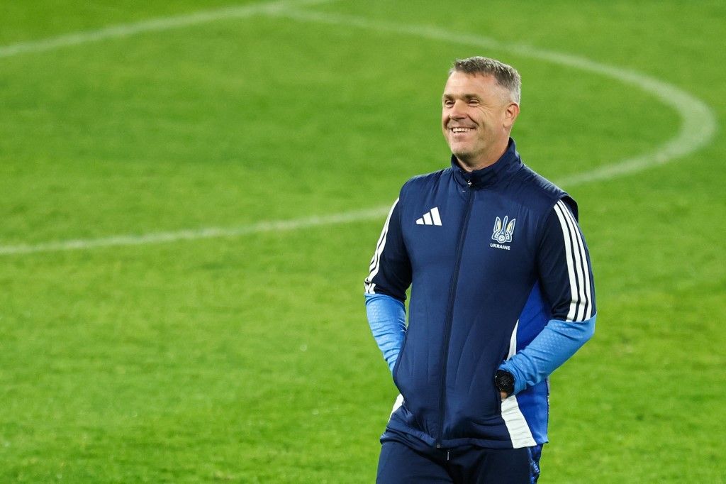 Szerhij Rebrov jelenleg Zelenszkij hívására ukrán szövetségi kapitány, de bejelentkezett a magyar válogatott élére