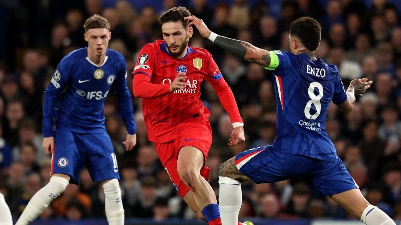 Hvicsa Kvarachelia volt a párizsiak legjobbja a Chelsea elleni BL-nyolcaddöntőben a három góljával és egy gólpasszával