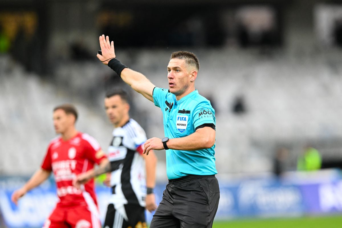 Kovács István öccse, Kovács Szabolcs vezette az Otelul Galati és a Csíkszereda meccsén, a hajrában piros lapot adott Ilyés Róbertnek