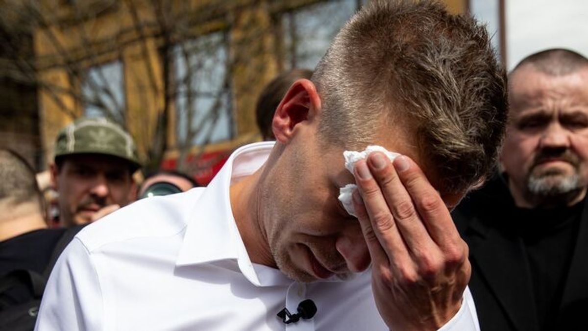 Mate Kocsis Presents Evidence: Peter Magyar Took A Fake Drug Test In Austria + Video