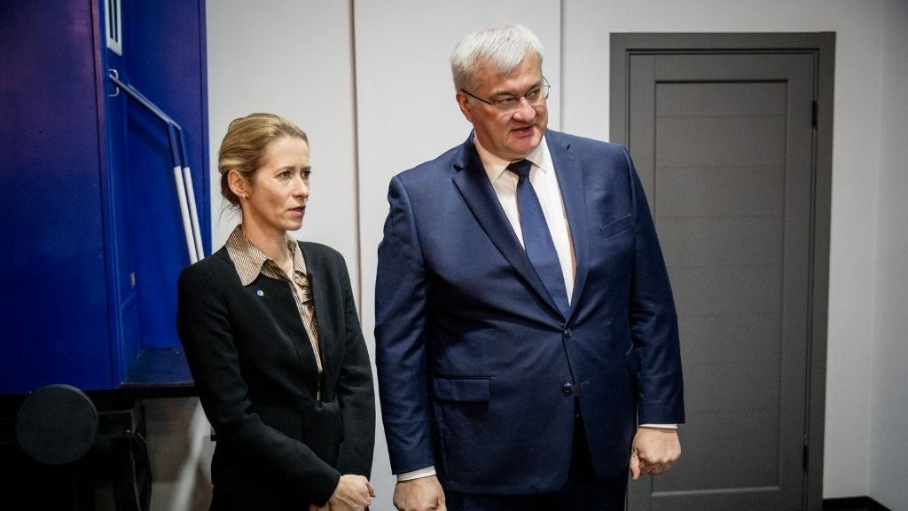 „Európa mellettetek áll” – Kijevbe érkezett Kaja Kallas a bucsai mészárlás évfordulóján