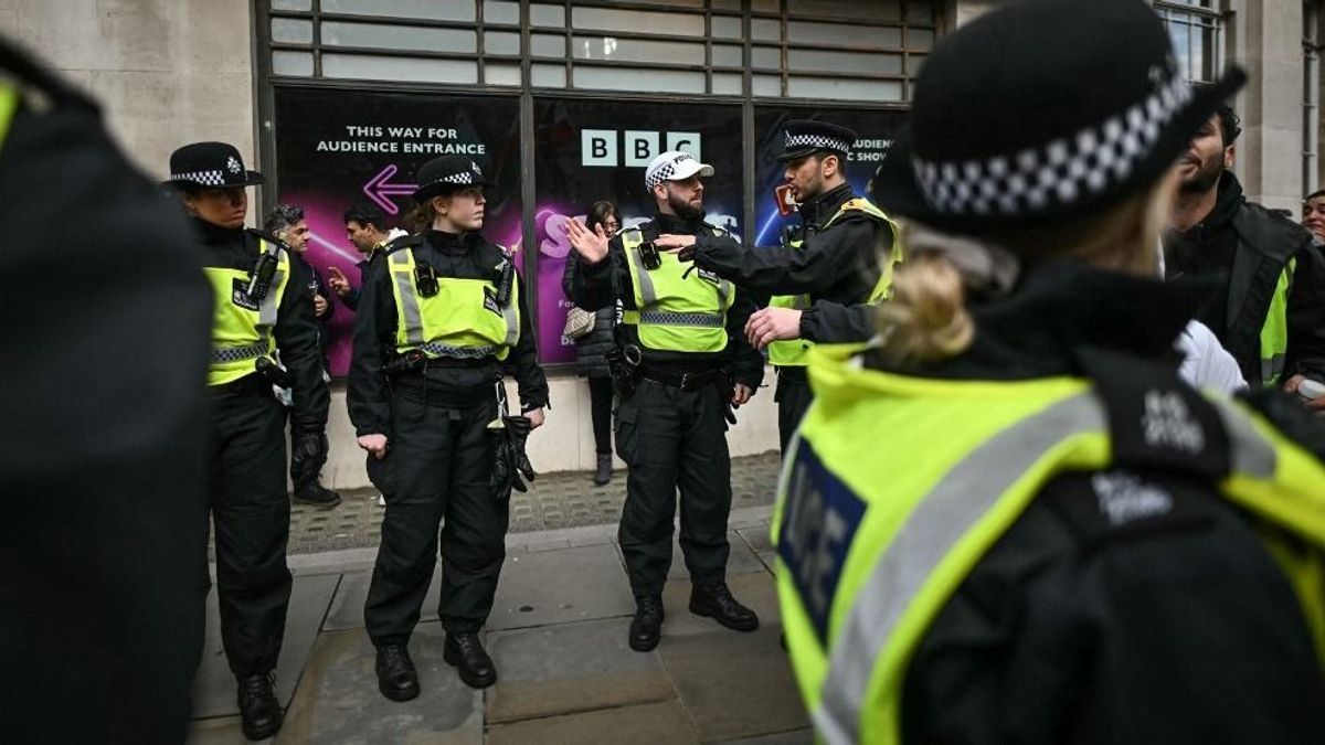 Egész Európában nő a terrorveszély, kémeket tartóztatott le a brit terrorelhárítás