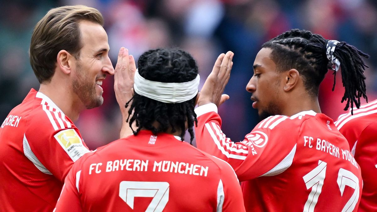 Száznegyven rúgott gól felett jár a Bayern München, Schäferéknek sem kegyelmeztek