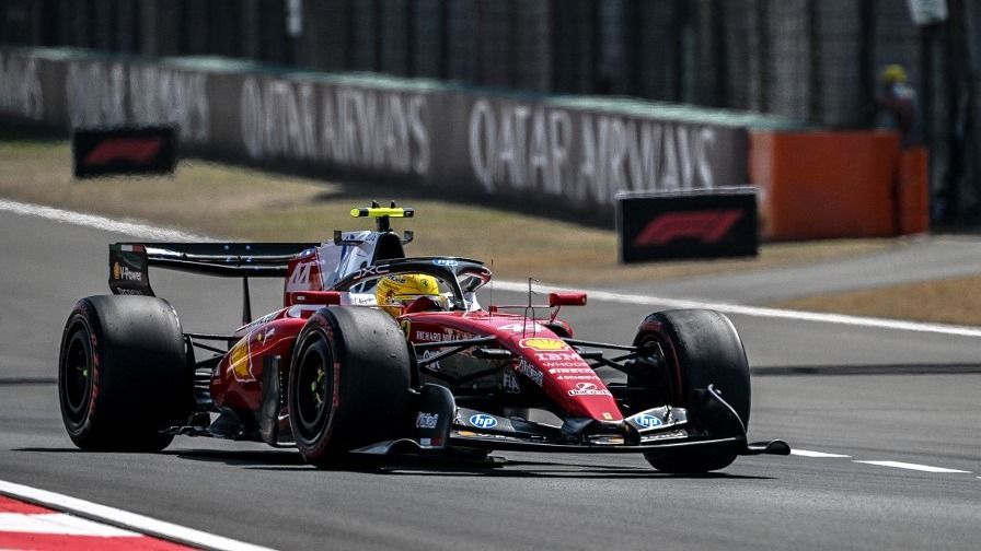 Lewis Hamilton ismét megcélozhatja első ferraris dobogóját